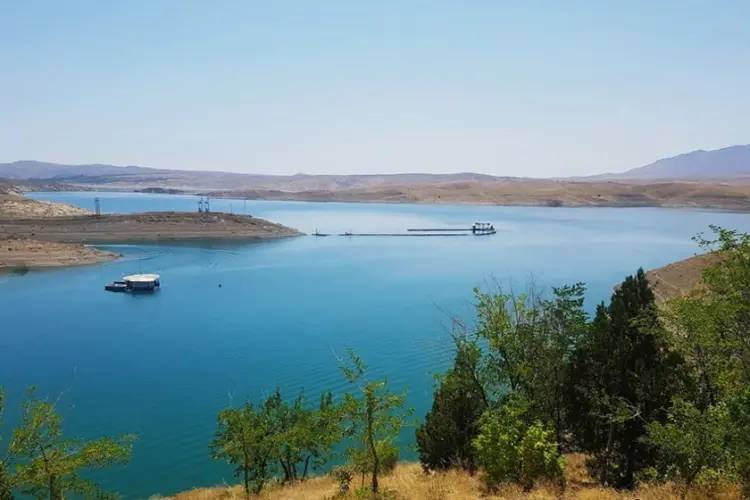 آشنایی با پروژه های چادگان